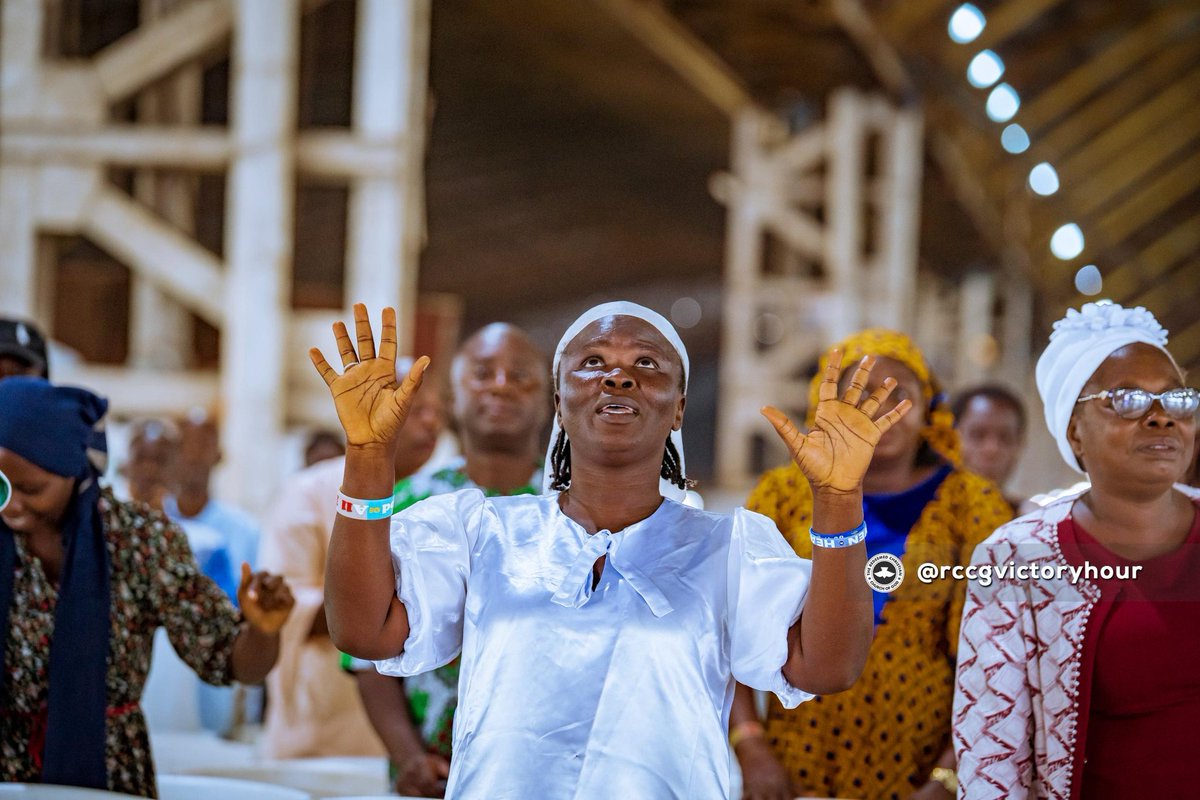 RCCG Victory Hour tweet media