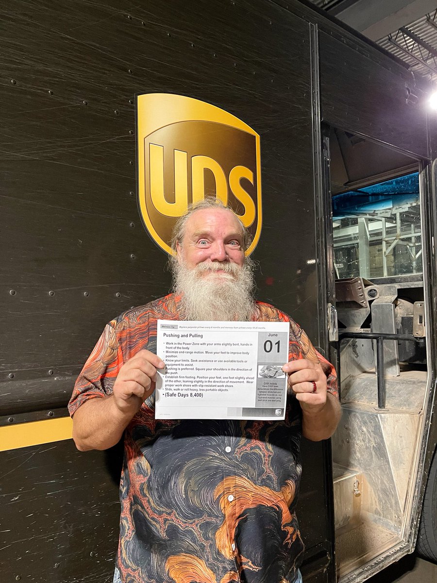 okc_preload's tweet photo. Good Monday morning #OKC #Preload James has your🥵forecast for the week Make sure you are staying hydrated Utilize the water and ice machines &amp; know where yourcool zones are! #PCM Pushing is always the way to go Limit your pulls always use your #PowerZone #UPS #PushPull #okwx https://t.co/dInKuhzkBg