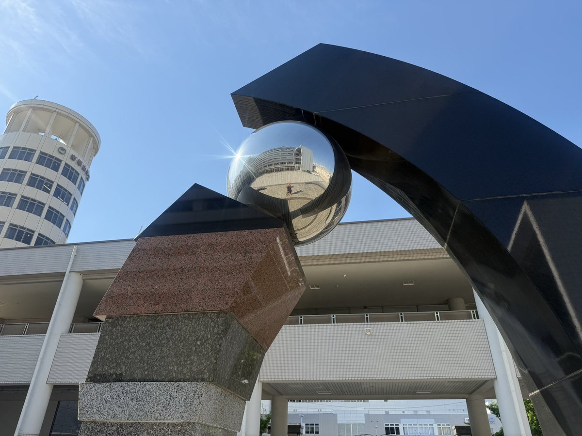 KikiPhotoWorks's tweet photo. 今日から金曜日まで毎日卒アルの撮影で、土曜日はお宮参りの撮影、のち、卒アルの撮影というハードスケジュールがスタートしました。にしても暑い、暑い、暑い🥵 https://t.co/WIylaoUj23