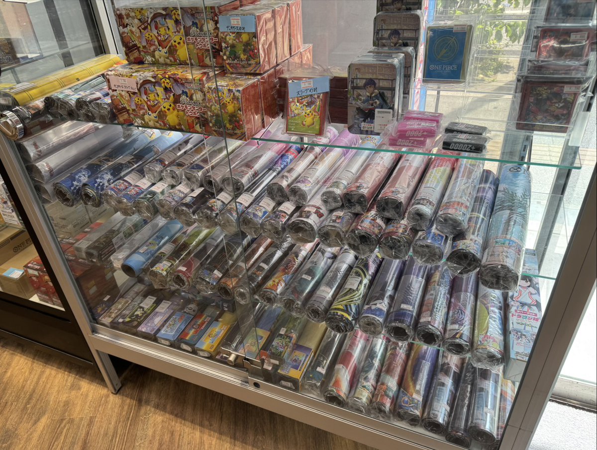 サプライ販売情報】 カードショップポンポコ、充実のサプライコーナー