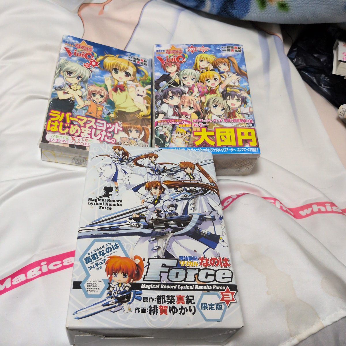 魔法少女リリカルなのはViVidとForceの限定版の未開封品！