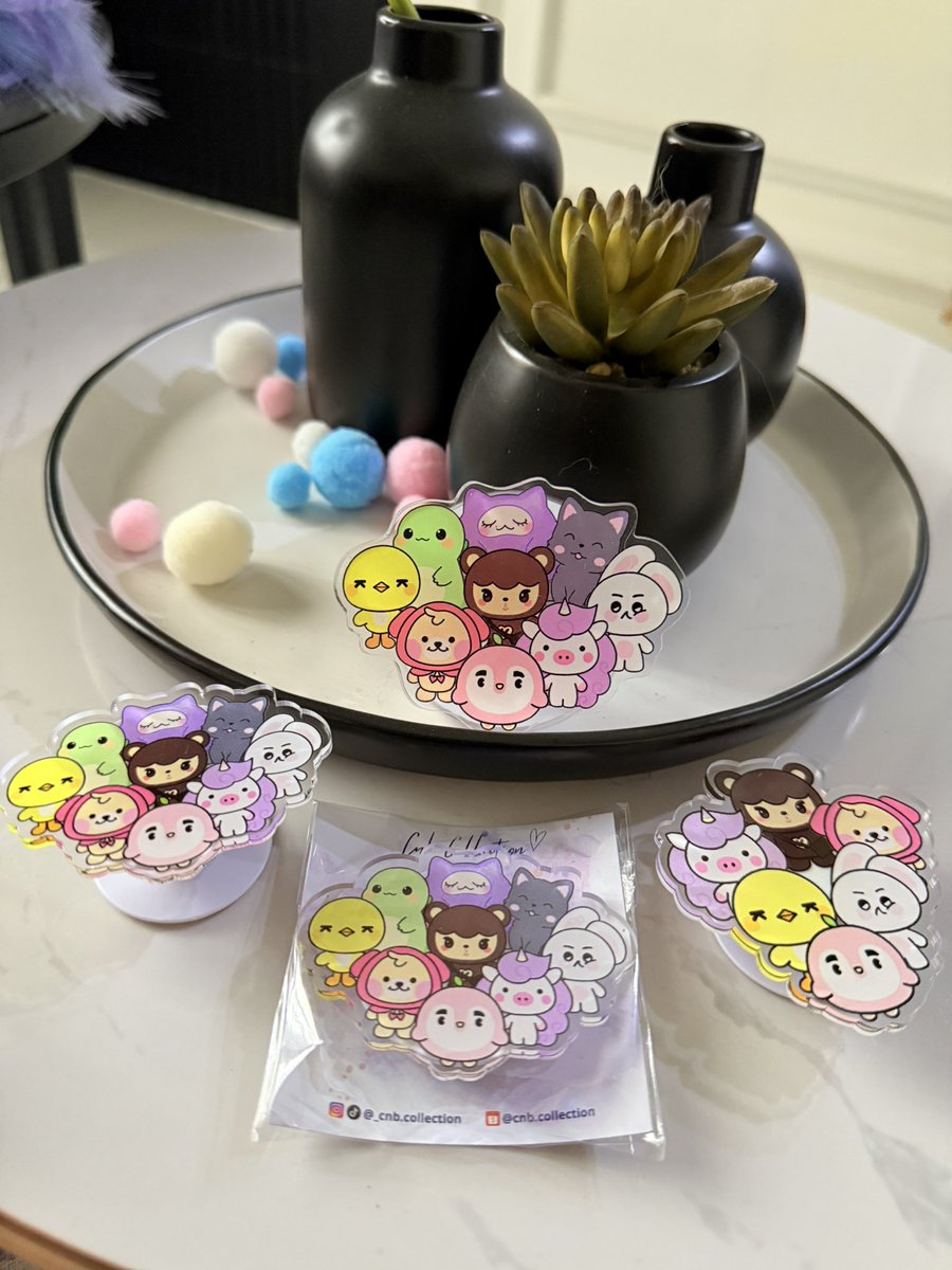 astianichindi_'s tweet photo. https://t.co/Bo4foufVrc yang kemarin nyuruh aku buka PO ver OT9 udah bisa CO di shopee #popsocket #exo #shopee https://t.co/YRikMcHTqR