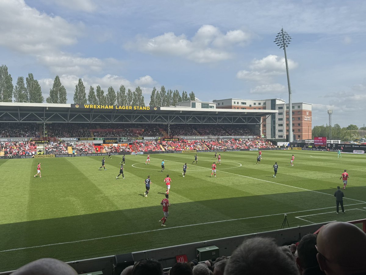 hoppingwxm's tweet photo. Off to Wrexham today (02/05/2026)
League game
STōK Cae Ras - Championship Table
🔴 Wrexham 2 - 2 Middlesbrough 🔵 (HT2-2)
10,716 in attendance
@Wrexham_AFC
#EFL #Groundhopping #Wales #England #Wrexham #Middlesbrough #Peldroed #Football #voetbal #futbol #chickenbaltichronicles https://t.co/giduACFOij
