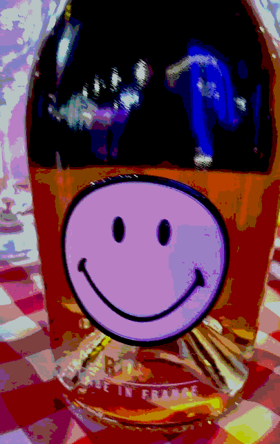 GREATEST_GLAG's tweet photo. Going to be celebrating this years pride month with a nice bottle of Smiley Wine! Remember to be yourself!!! 🥰🥰🥰🤩🤩🤩🏳️‍🌈🏳️‍🌈🏳️‍🌈 https://t.co/TpdLe1nY3h