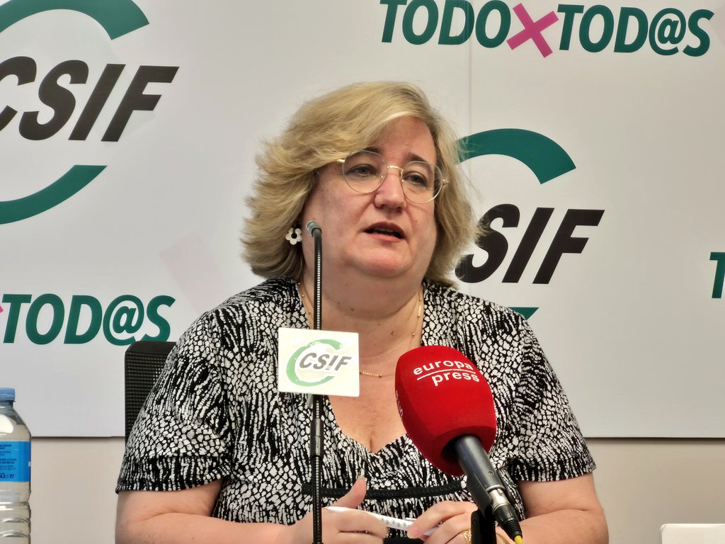 CSIFnacional's tweet photo. 🟢 Iniciamos MOVILIZACIONES el 11 de junio ante la parálisis del V Convenio Único del personal laboral del Estado y el bloqueo de la jubilación parcial.

✖️ La situación actual y la incertidumbre bloquean cuestiones fundamentales: jubilación parcial anticipada, carrera profesional, promoción interna o equiparación salarial.

🗣️ El personal laboral de AGE cobra de media 7.380 euros menos al año que los/as empleados del resto de administraciones por el mismo puesto.

🔊 A igual trabajo, igual salario.