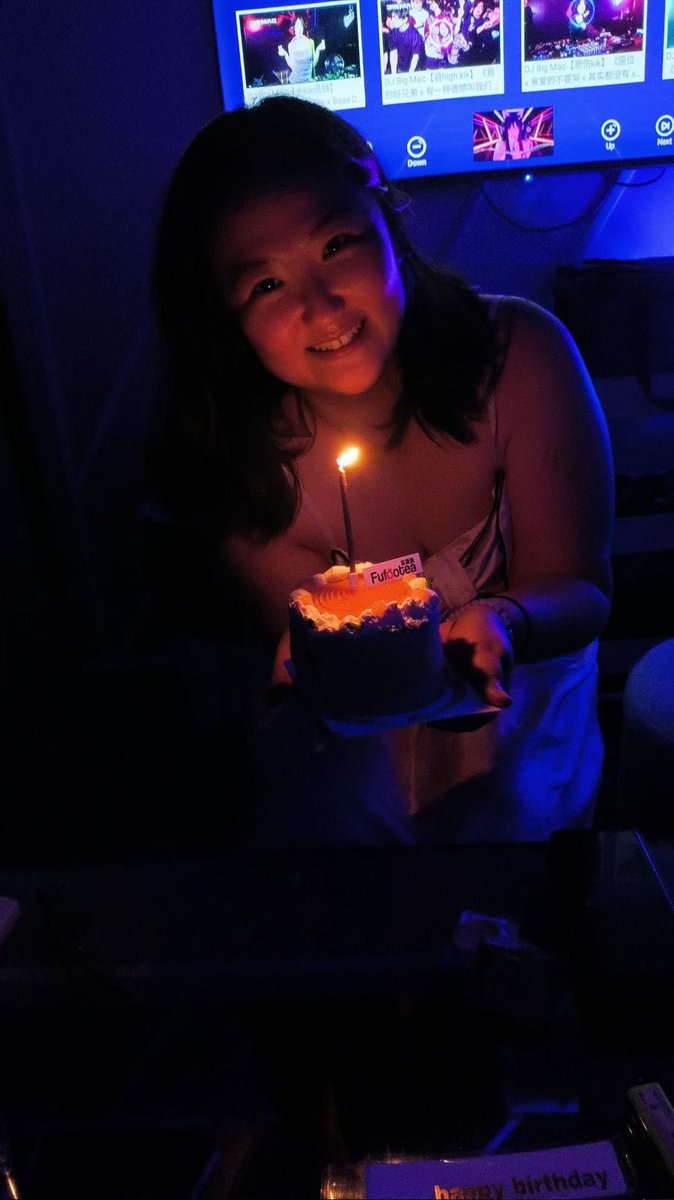 jessmileee's tweet photo. 祝我生日快乐~ 💗💗💗 9/6 才正日~ https://t.co/L74q0tkqBK
