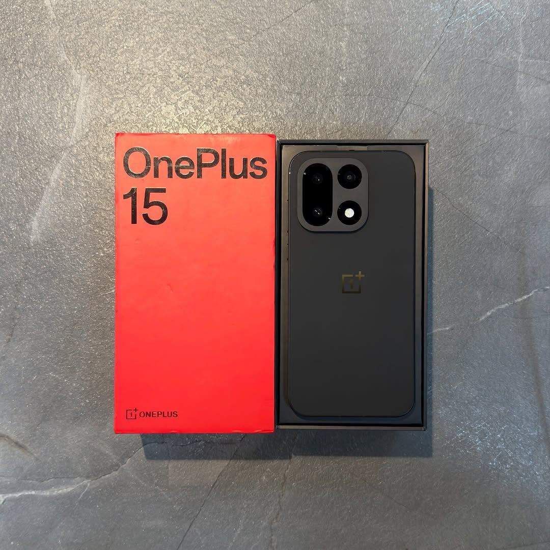nabtechscopug's tweet photo. One plus 15 5G 

✅Brand New 
✅16GB RAM 
✅512GB ROM 
🏷️3,295,000 UGx 

#oneplus15 #oneplus #smartphone https://t.co/SWJUAXLA0M