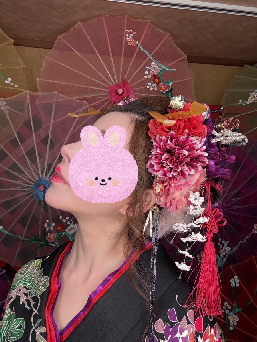 i_erre's tweet photo. 花魁体験やってきた笑
てか横顔綺麗になったなって改めて思う後は弛みだなあ🥹 https://t.co/lsDWQFCLtQ