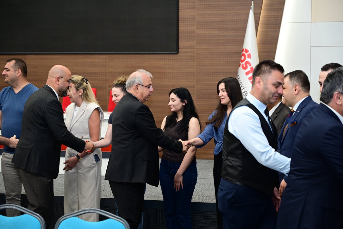 ostimosb's tweet photo. Geleneksel Bayramlaşma Programında OSTİM OSB ev sahipliğinde OSTİM ekosistemi kurum ve kuruluşlarından; OSTİM Kooperatifi, @OSTIMVAKFI, @ostimyatirim, @ostimteknopark, @ostimteknikuniv, OSTİM OSB Teknik Koleji, kümelenmeler bir araya gelerek bayramlaştı. #OSTİM https://t.co/ds3xG15B0W