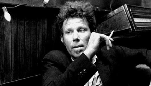 ExtremeFootbal4's tweet photo. Separated at birth: Diego Simeone &amp; Tom Waits https://t.co/47oOWZKv9R