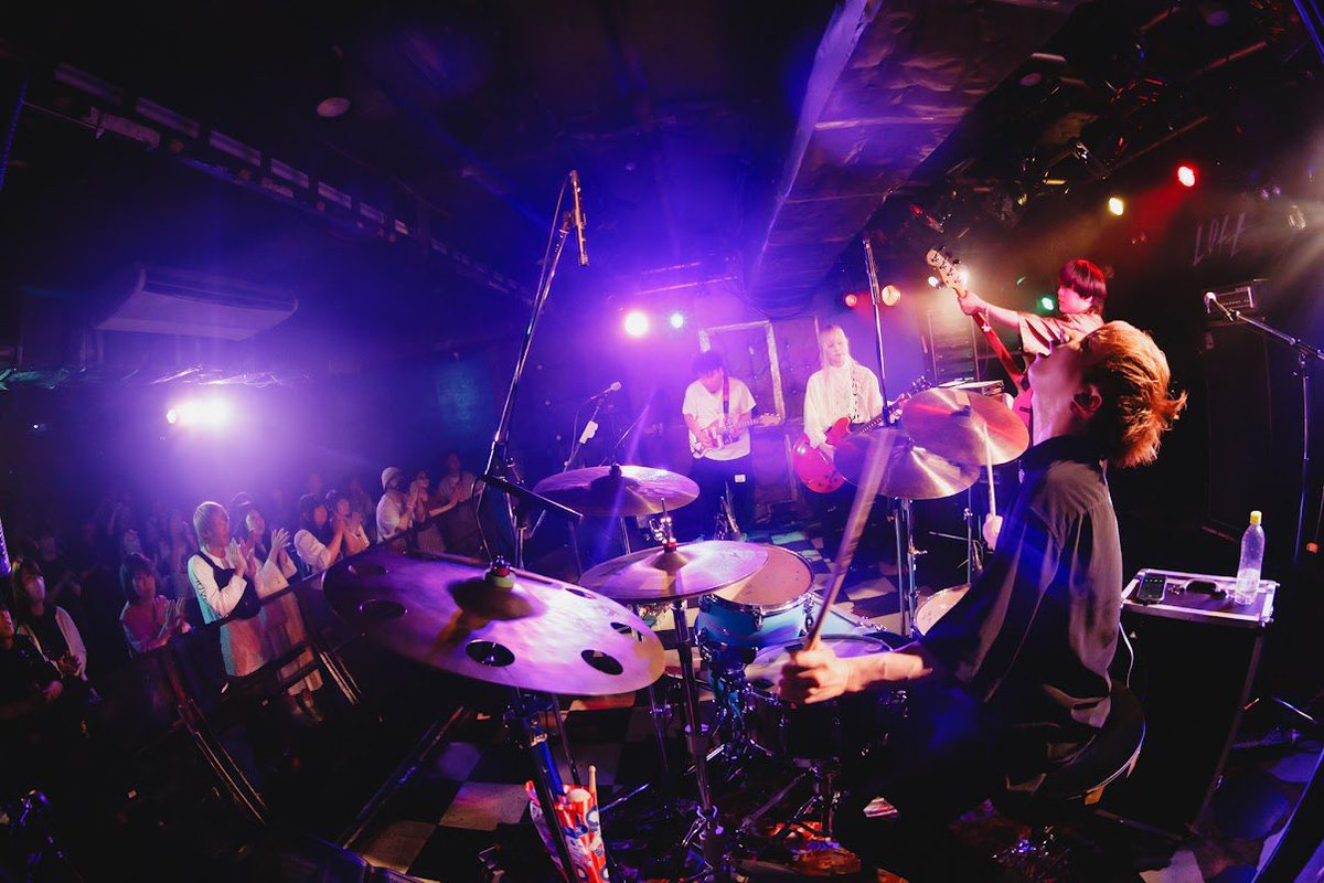 meiji_krm's tweet photo. ツアーファイナルありがとうございました！終わっちゃった( ´ﾟДﾟ)好きな音楽と好きな人たちしかいなくてラブすぎでした！あっという間だったなー！
8/3下北沢SHELTERワンマンもよろしくお願いします！ https://t.co/86GNe8V1rD