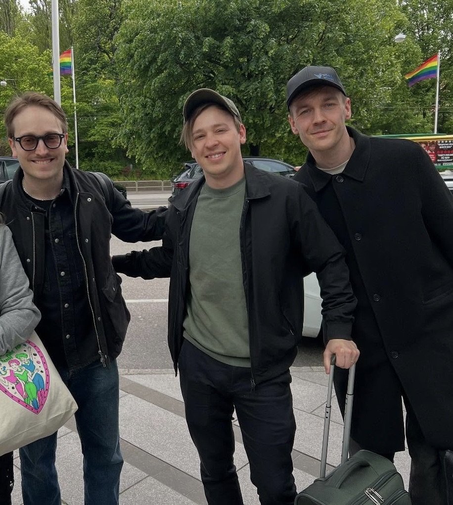IsaL0u's tweet photo. Happy Pride month!! 💖🌈

Stream bi anthem Suomalainen Casanova 🙂‍↕️ https://t.co/QfXQh29n55