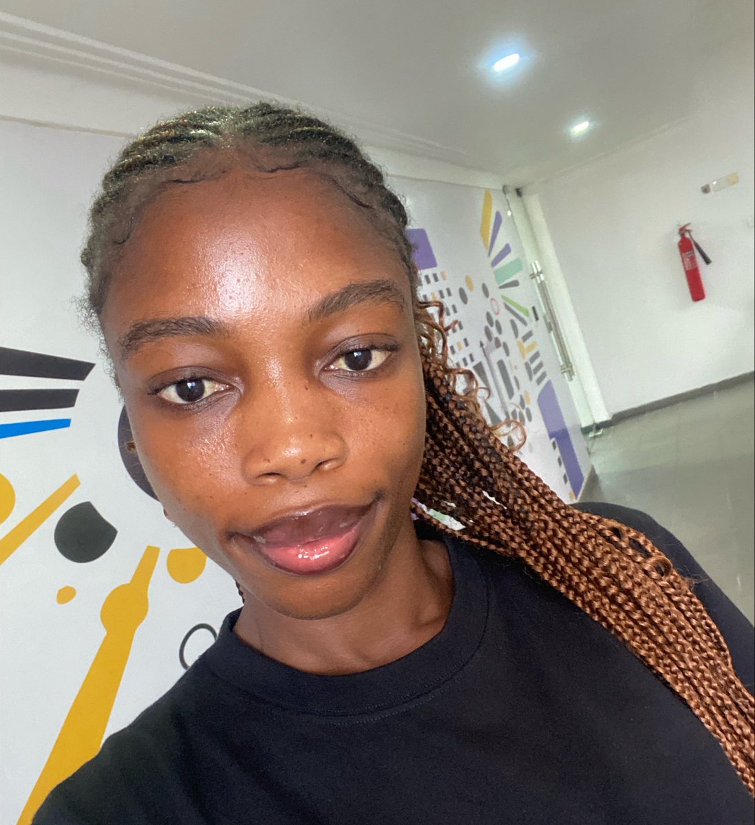 Olumide Victoria tweet media