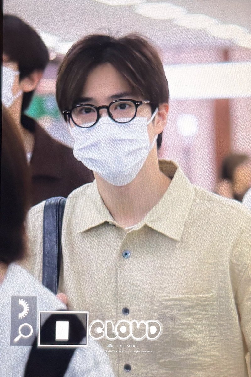 CLOUD_rto's tweet photo. 260601 GMP
오사카 고고 
#수호 #SUHO  #김준면  
#金俊勉 #スホ @weareoneEXO https://t.co/hIn5PBdVm5