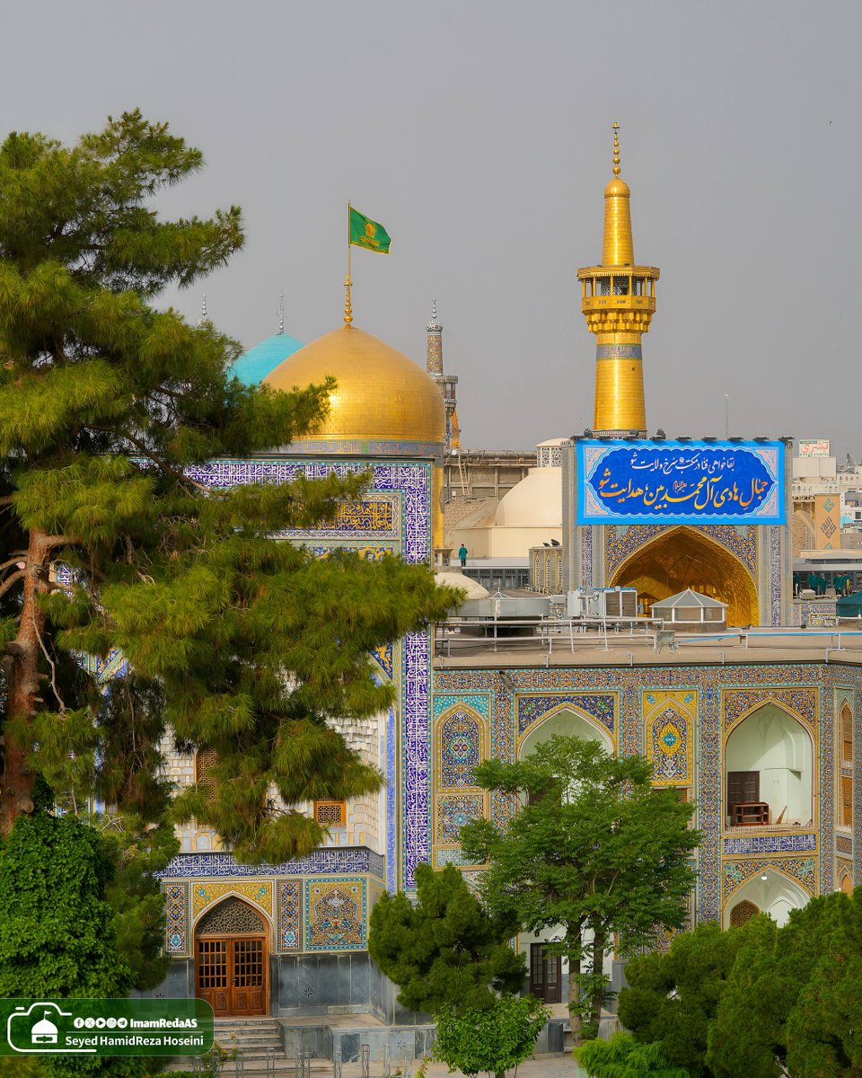 ImamRedaAS's tweet photo. في يوم ميلاد الإمام الهادي
القلب ترنيمًا بعشقٍ شادِ 🍃

يا أيها الطهر النقي لقد جرى 
حبٌ لكم في أسطري ومدادي 🌻

زيّنت حرفي بالولاية والهوى
فاستأنست ترنيمة الإنشادِ 🍃

أهواكم يا آل بيت المصطفى
لأنادِيَنّ بأعين الأشهادِ 🌻

✍🏻 زينب فياض

#العتبة_الرضویة_المقدسة https://t.co/o71CqwcZMa