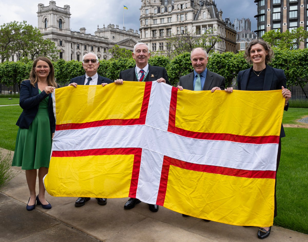 CommonsSpeaker tweet picture
