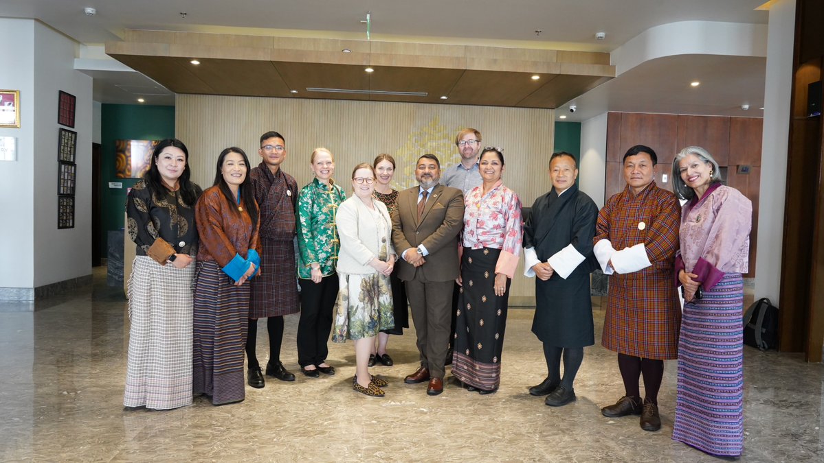 FinlandinIndia's tweet photo. From supporting civil society organisations (shoutout to FIDA, Renew &amp; UNICEF!) to working together on empowering women and girls and vulnerable communities. 

(6/7) https://t.co/AKPKm5mgpi
