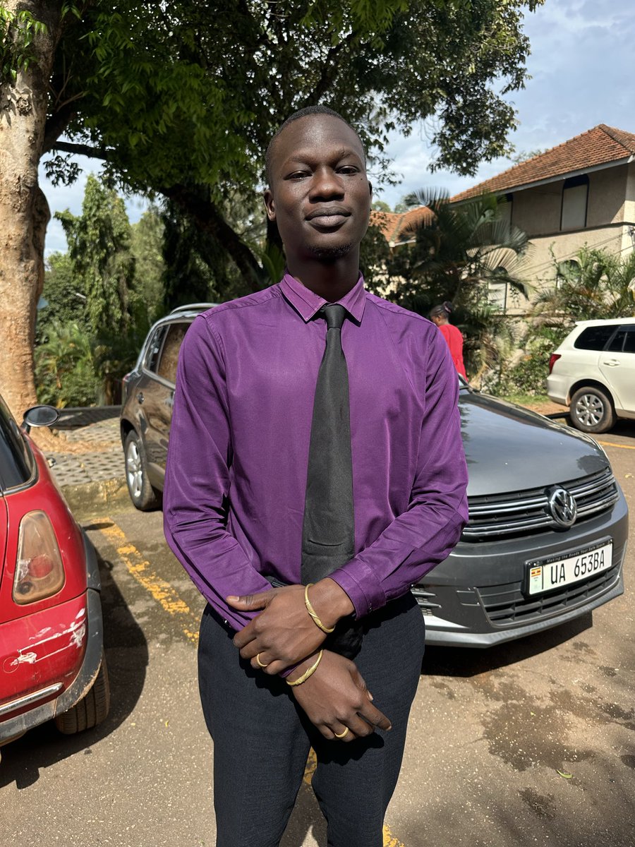 WarrenLugone's tweet photo. 🇺🇬July 1st. New month, old goals, progress is being made. Glory to God!🇺🇬 https://t.co/7l0ivbiCdC