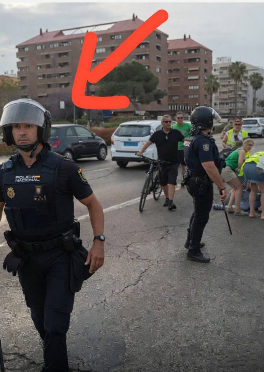 Alerta Solidària tweet media