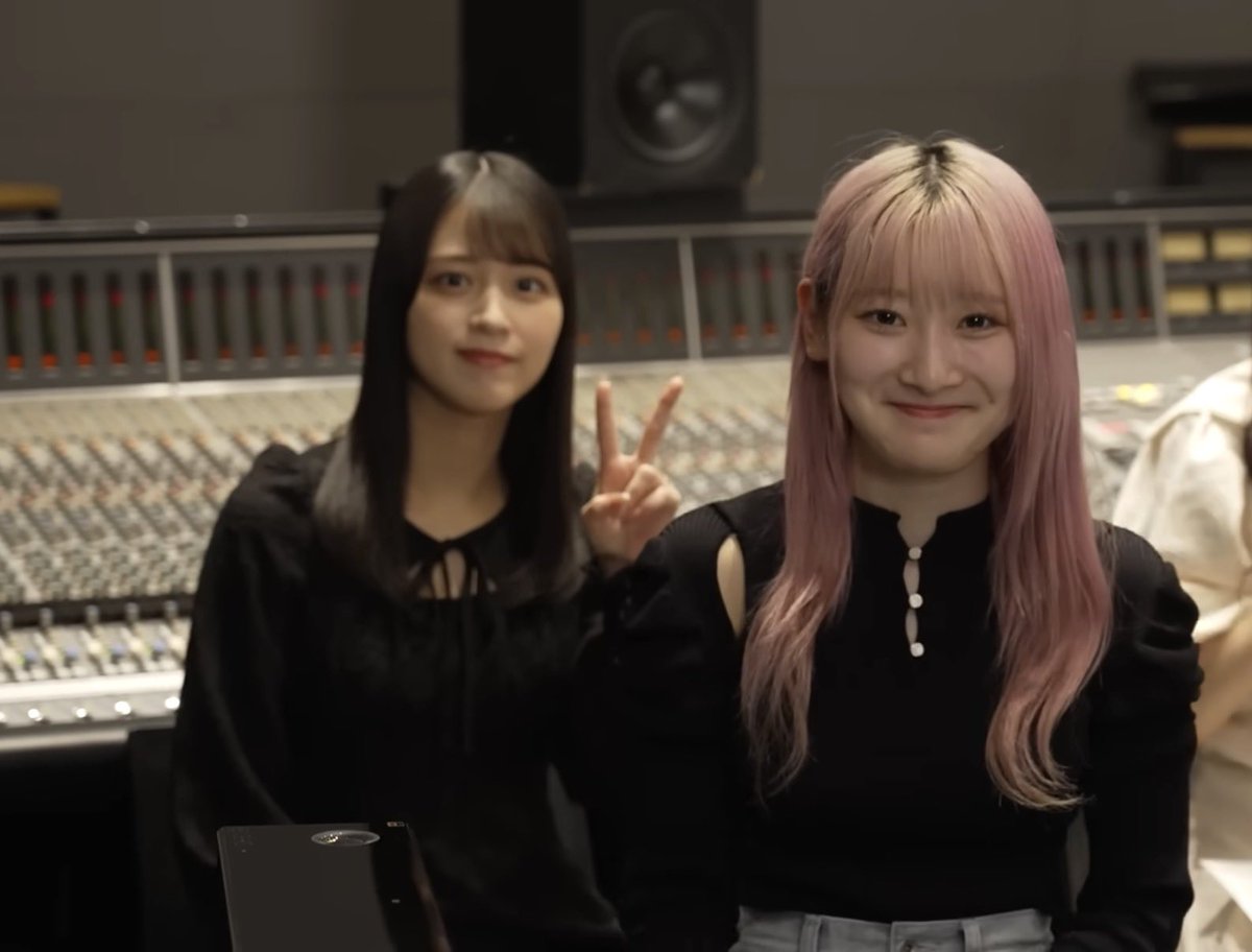 ABF4F6's tweet photo. ‘엄마나티비나왔어’ https://t.co/A3f93v9NLA