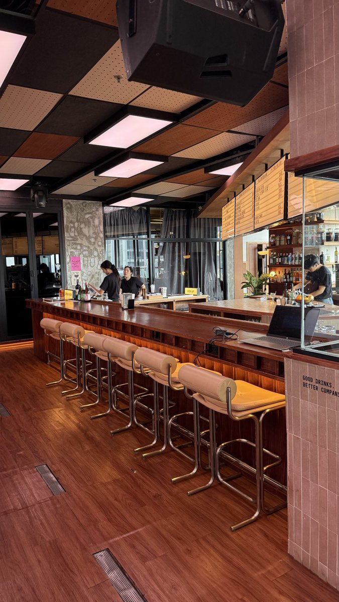 Exlo7's tweet photo. Next stop
Paper Plan Project in Bangkok

cafe,restaurant and Coworking in one place. 

- 40th floor with nice view
- American hip hop music
- slightly expensive 
- sockets everywhere 
- two phone boxes

67 Mbps Download
102 Mbps Upload

#digitalnomad #remotework #buildinpublic https://t.co/5DhRdzDF4b