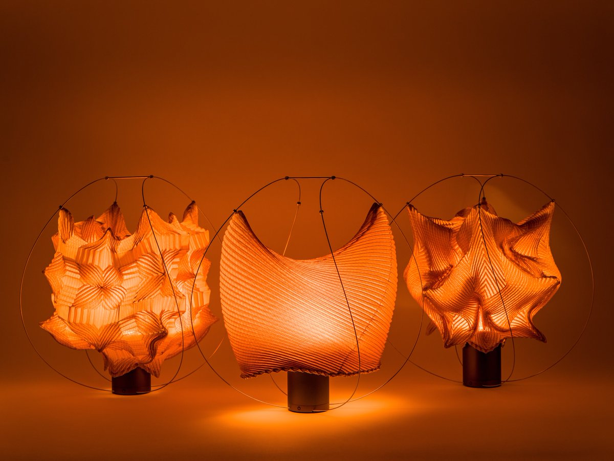 espritdesign's tweet photo. A-POC ABLE ISSEY MIYAKE x atelier oï : la lampe O Series qui transforme le tissu en lumière au 3daysofdesign 2026

https://t.co/EFbZgCLfhv

#design #textile #espritdesign https://t.co/Nom1b44XZE