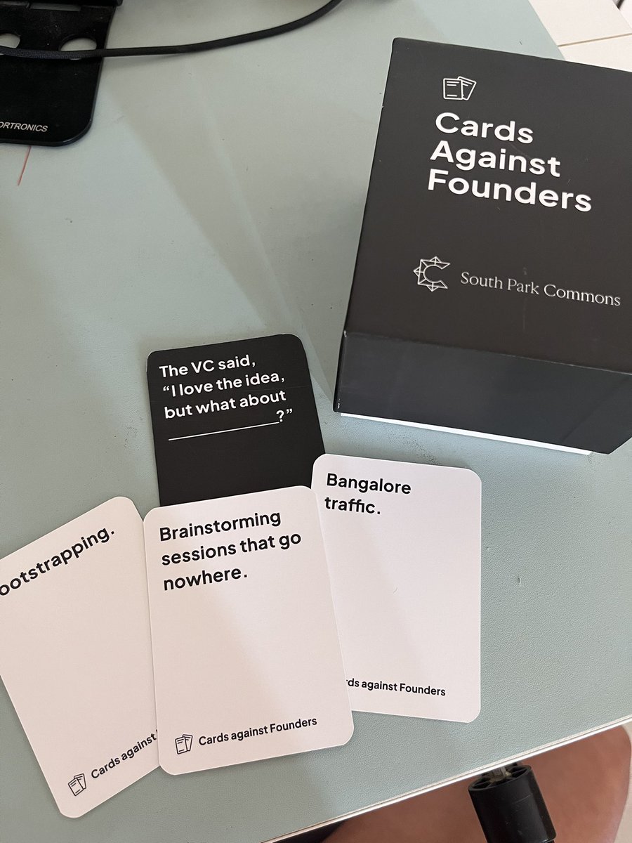 ananyabananyaa's tweet photo. Lmao this should be fun to play https://t.co/6CnL2nkrVr