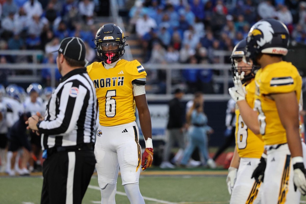 CClarkJr8's tweet photo. #AGTG Blessed to see 18!!🙏🏾  Jeremiah 29:11✝️ https://t.co/7TRkGZRClu
