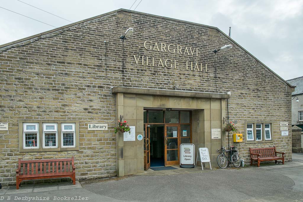 NWBF_BookFairs's tweet photo. GARGRAVE BOOK FAIR

Saturday, 6th June at the Village Hall, West Street BD23 3RD ~ around 18 dealers with secondhand &amp; collectable books ~ café/car park.

https://t.co/54NBj0paxC

#volumesofvolumes #Gargrave #Skipton #Settle #YorkshireDales #A65BookFairs https://t.co/MWJ8yxgPmd