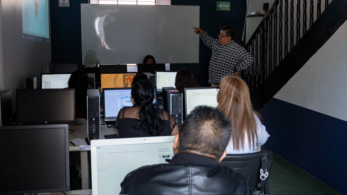 CACEHNACIONAL's tweet photo. 🔵Última sesión del Curso de Computación Elemental dirigido a #PTH
Repasamos sobre el acceso a internet, redacción de correos y continuamos en word para la elaboración de documentos, insertado de imágenes y tipos de fuentes
Impartido por José Alfredo Hernández en la @UOM_VLT https://t.co/kuCSZctu3f