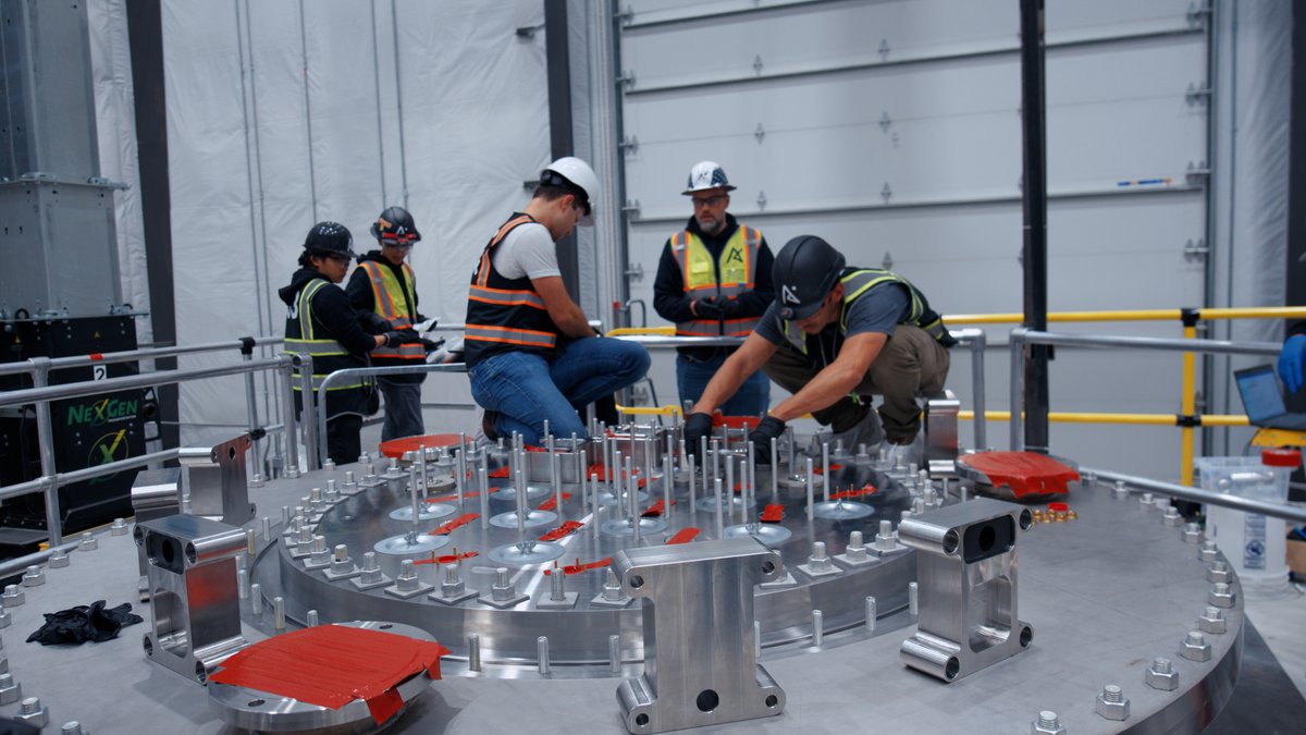 yasir_fission's tweet photo. When we joined the Reactor Pilot Program, we thought we’d spend most of our energy building a reactor. We were wrong.

⏩ Turns out, roughly a third of the effort has gone into the reactor and fuel. 
⏩ Another third into building a nuclear facility from the ground up. 
⏩ The final third into becoming an independent nuclear operator.

The lesson is that deploying nuclear is much bigger than reactor technology. You have to learn the entire stack.

I’m incredibly grateful to the teams at the @WhiteHouse and @GovNuclear for creating the Reactor Pilot Program. It gave @AaloAtomics the opportunity to learn the hard parts early and, as a result, build a better product.