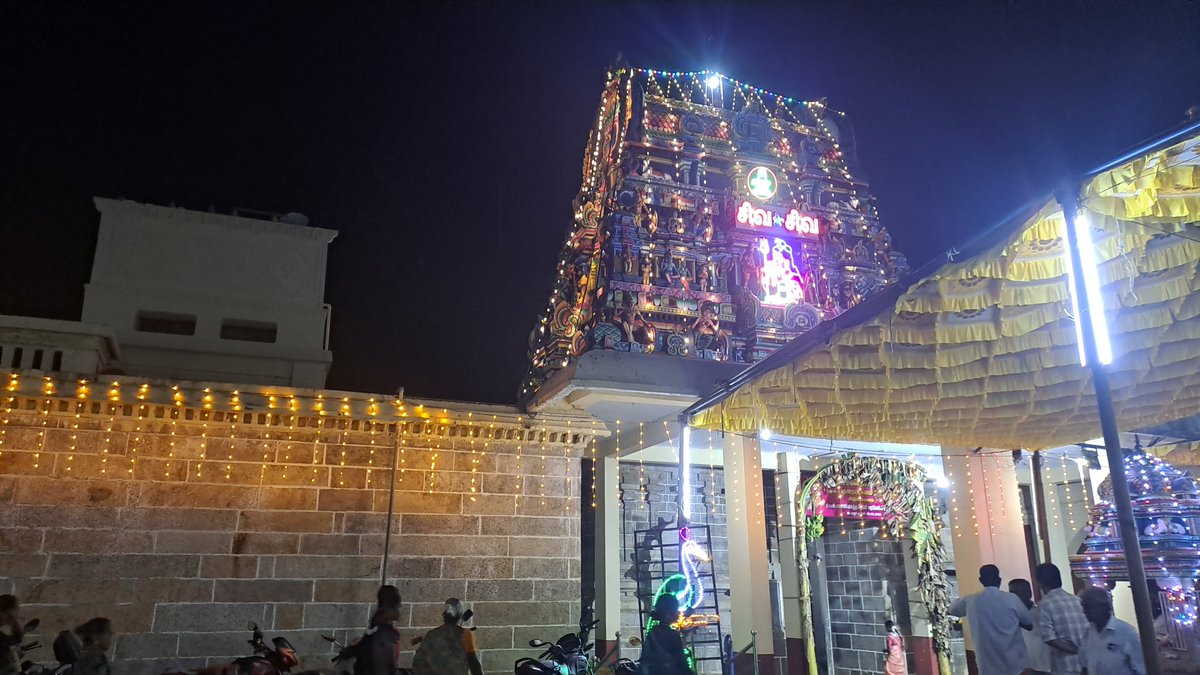 Ma__Balaji's tweet photo. இடும்பாவனம் அருள்மிகு சத்குணநாத சுவாமி திருக்கோயில்,
வைகாசி விசாகப்பெருவிழா... 

பதினொன்றாம் நாள் திருவிழா,
திருக்கல்யாண வைபவம்... 

மண்டகபடி உபாயம்: குன்னியூர் பண்ணை, https://t.co/UKD2JbGSZ8