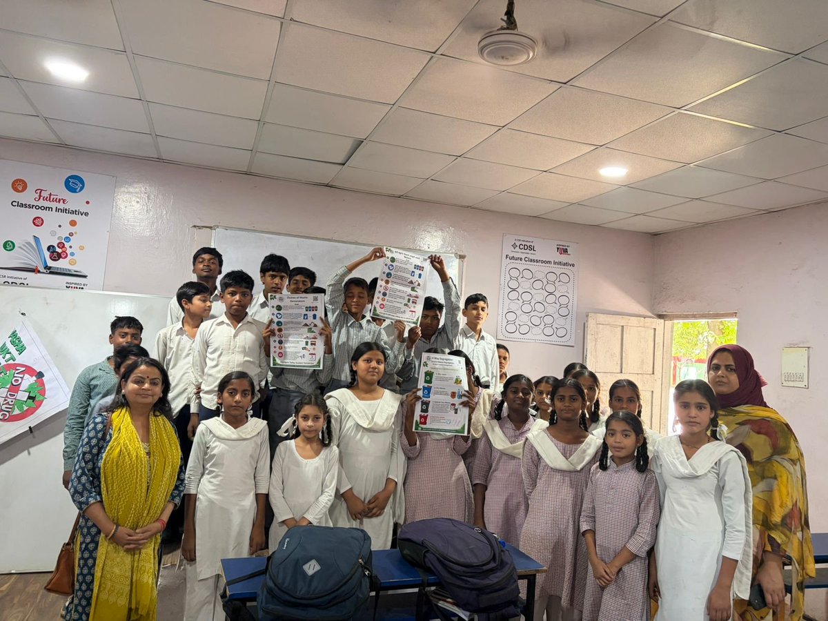 jkenvis's tweet photo. Prelude to World environment day
Day 6
In continuation to waste segregation awareness program being conducted by DEERS EIACP J&amp;K Hub ,  children of govt middle school, railway colony Jammu were sensitised.The awareness campaign aims to educate students about the proper disposal. https://t.co/SG2IOe011b