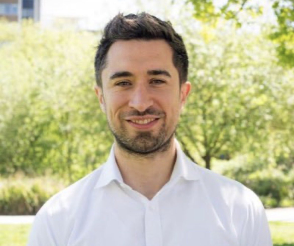 JohnStealer's tweet photo. Below is Damian Egan, Israeli asset &amp; @UKLabour MP for Bristol (NE)

His husband is ￼former IOF soldier Yossi Felberbaum who worked with Israel’s genocidal Unit 8200 spy agency. 

Unit 8200 brief is a widespread surveillance of Palestinians in order to blackmail &amp; murder them. https://t.co/xvjCfttzE8