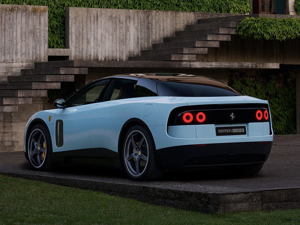 theintercoolerx's tweet photo. ‘I eagerly awaited the arrival of the “Apple” Ferrari to see how non-car designers approached the challenge.’

Why are so few cars created by product designers? 

Julian Thomson (@ThomsonDesign) on the difficulties of car design. https://t.co/5V9YypHj9h