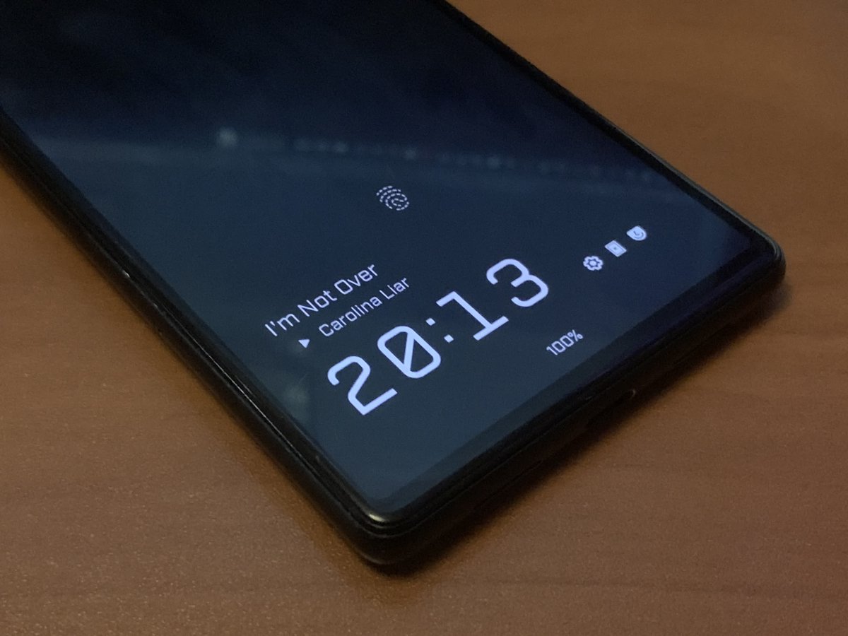 headassbtw's tweet photo. got bored enough to spin up a mod of android 16 on one of my spare phones. i'm super tired of how A12+ looks and may as well goof off and prepare for when my razer phone 2 eventually breaks

so far i'm here, and it turned out way better than i expected!

gonna keep working on it https://t.co/TqHvq2i61C