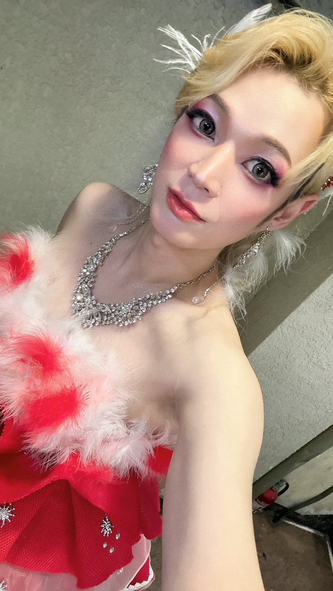 vozov80's tweet photo. 5月誕生日月間ありがとうございました✨
沢山のお祝いありがとうございます♥️
めちゃくちゃ幸せな5月でした‼️
もちろん色々な事もあり、皆様に沢山のご迷惑おかけしてしまいほんとにすいません。
それでも見捨てずいてくれてありがとうございます‼️これからもよろしくお願いいたします‼️ https://t.co/O9uWJ4AWYt
