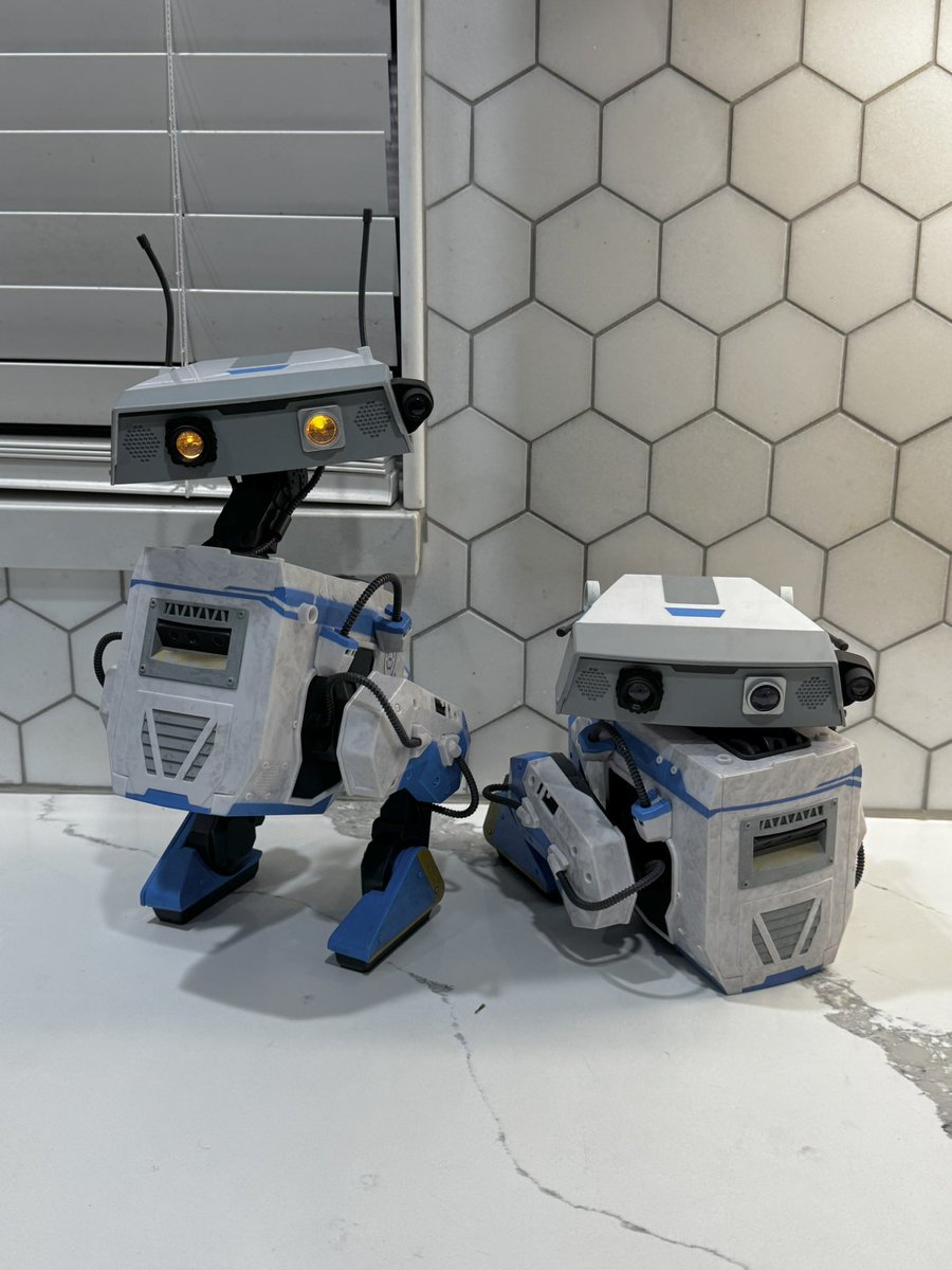 Heavy_Mando's tweet photo. Now to think of paintjobs for these guys https://t.co/nuzl4JTwyB