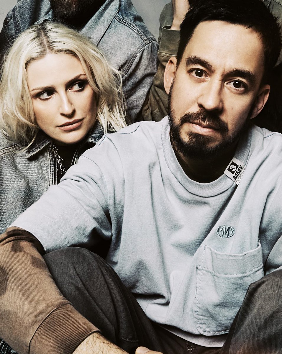 BroodingAnanas's tweet photo. happy pride month🌈
happy linkin park show day💞
happy last from zero tour month💕

in conclusion,
HAPPY LINKIN PARK MONTH💖
(bi panic is real) https://t.co/aVbCLpDyDX