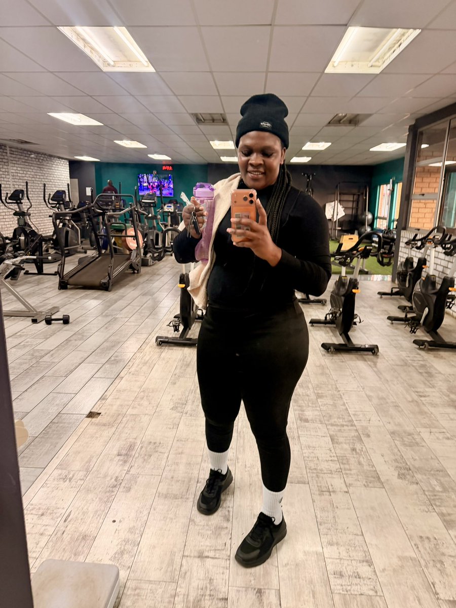 Caroline tweet media