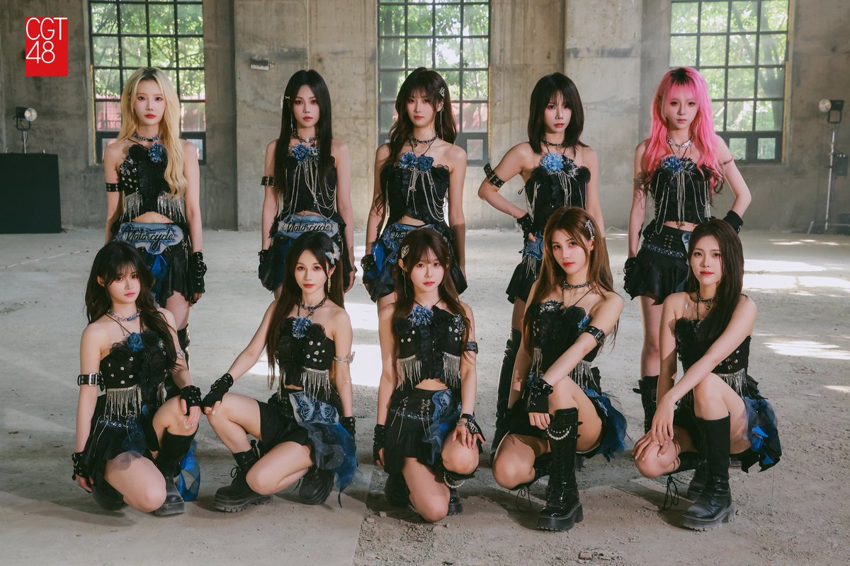 SNH48G_Media's tweet photo. CGT48 3rd ANNIVERSARY《破晓》PV Dance Version

Release Date : 2 Juni 2026
CGT48 Team CII, GII, T(rainee) https://t.co/DMGVrHfZhl