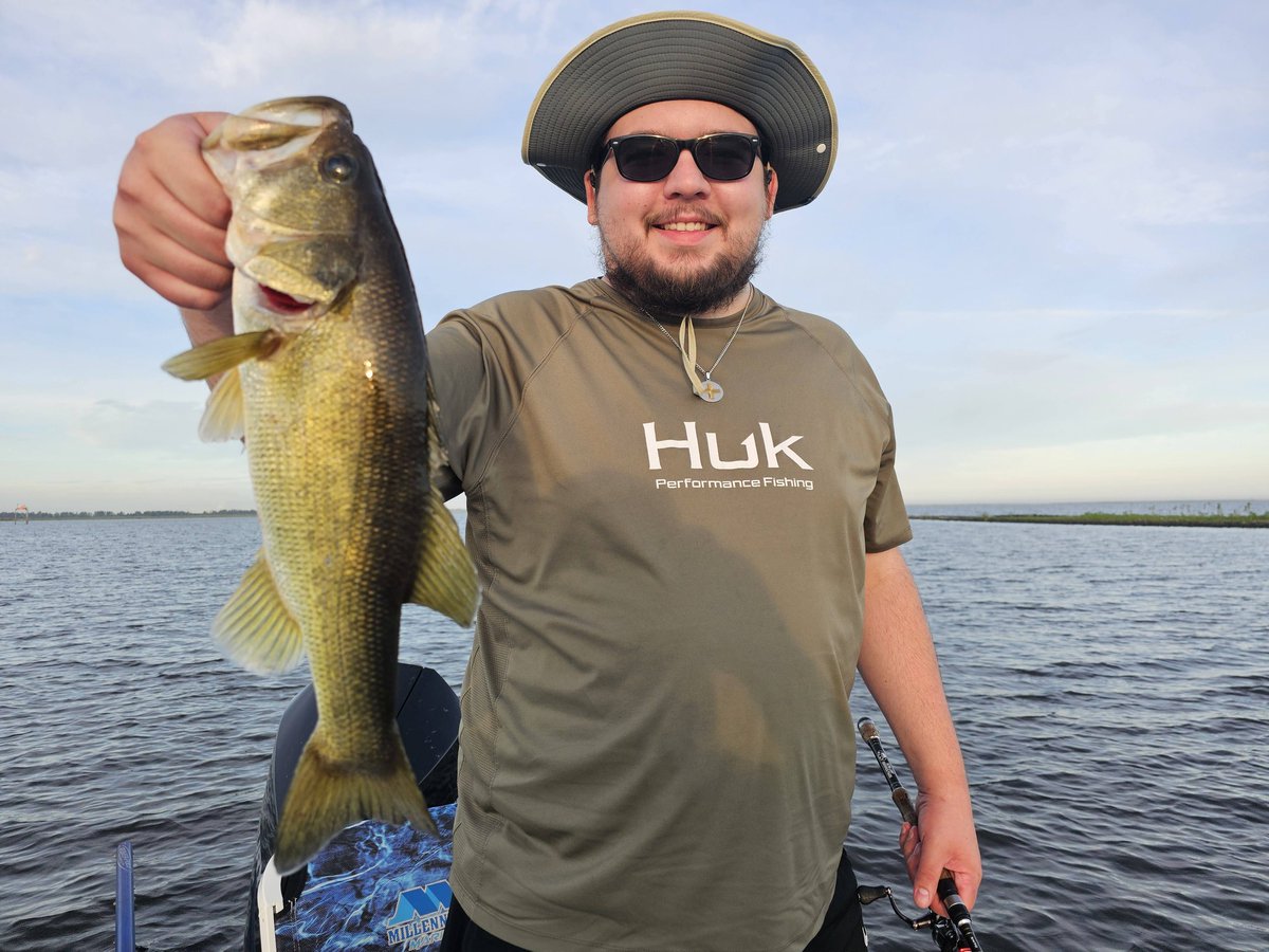 Bassonline's tweet photo. Capt. Mark Shepard + West Virginia anglers + artificial baits only = two mornings of Florida bass fishing greatness. 🎣🔥
Good numbers. Great people. Zero live bait. 🏆
Give us a shout to get out on the water 🌊
📞 954-771-5833
🌐 https://t.co/C6SWHjsbCM

#BassFishing #BassOnline https://t.co/r8byv1OThw