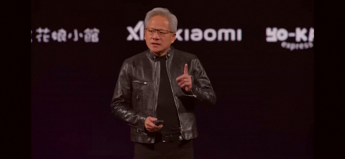 DillonSilverman's tweet photo. Jensen Huang just dropped a truth bomb at Asia’s biggest tech event — he says the era of Agentic AI is officially here.  $NVDA https://t.co/YHFe65SnUy