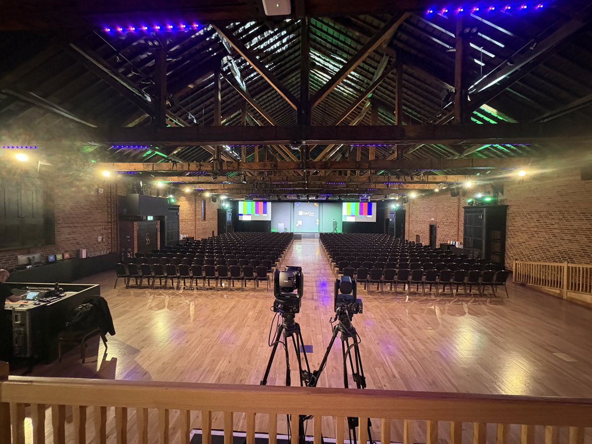 ainativedev's tweet photo. Weโre kickstarting AI Native DevCon shortly!
Excited to welcome over 650 developers and share the latest practices on how to build reliable AI native dev systems!
#AIDevCon #AINativeDevCon #Tessl https://t.co/jfuOU2Nptf