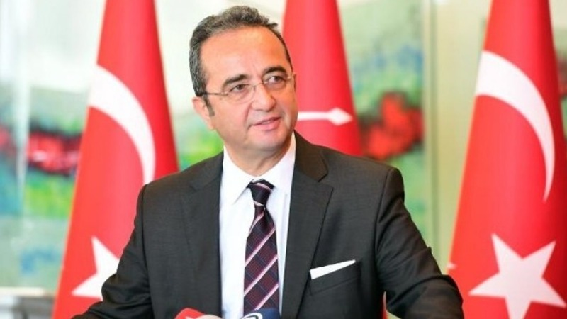 etkilihaberyeni's tweet photo. CHP Milletvekili Bülent Tezcan:

"Bizim Grup Başkanımız Özgür Özel'dir, Grup Toplantısı'nda da Özgür Özel konuşacak.

Kemal Bey, gitsin butlan kararını nereden aldıysa orada konuşsun."

(İsmail Saymaz) https://t.co/ZMhLg7wEul