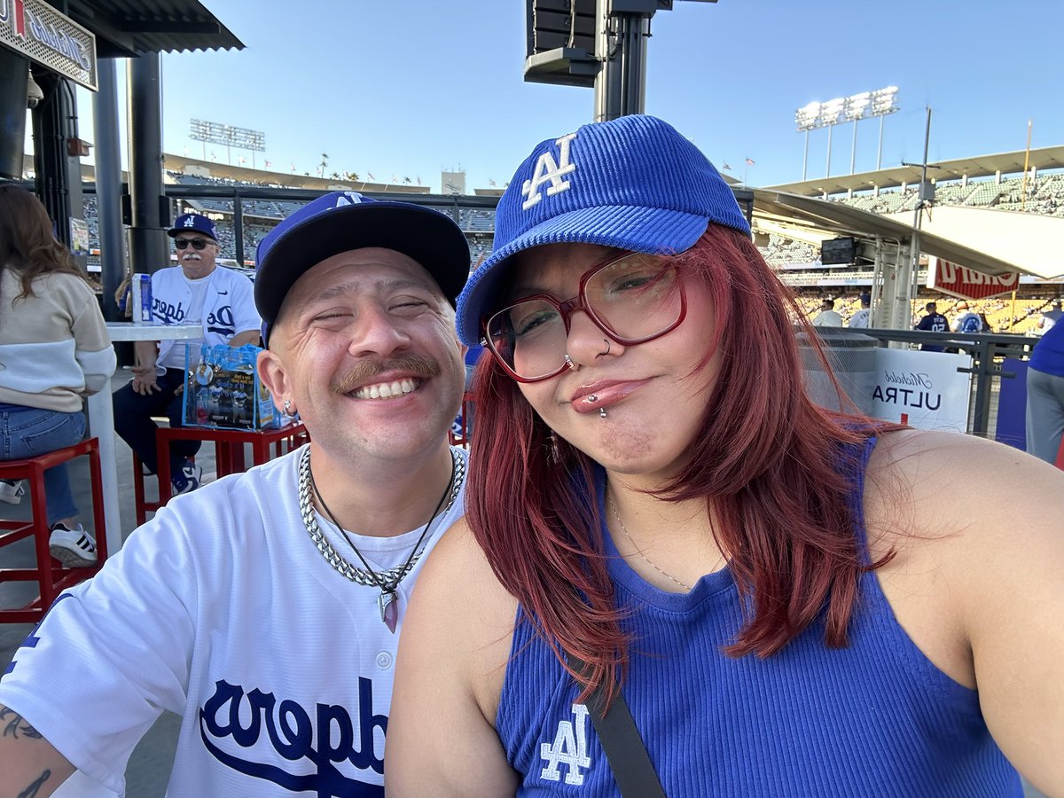 LiftedAndrew's tweet photo. Our first dodgers game together 🥰💕 https://t.co/HPeqgxBmMc
