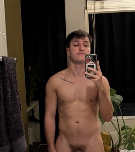gayboy_sa's tweet photo. Ride my dick then flip me over and finish me from behind 😈🫠 https://t.co/O8jZNrQHPV