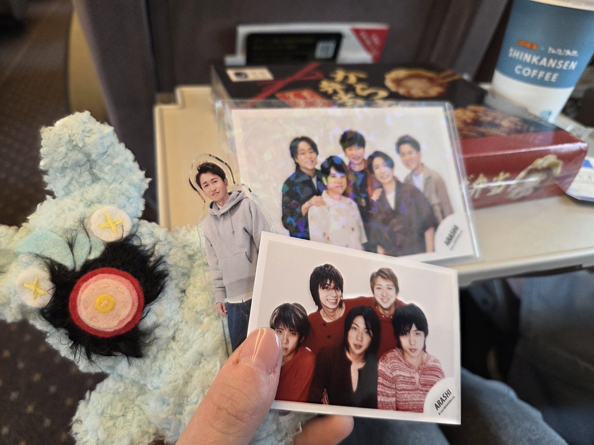 _____01mol's tweet photo. 害獣ﾁｬﾝも連れ回してきた❣️ 
あとこの2人にアイス見せつけといた
3枚目は富士山🗻 https://t.co/dE5b69Pj1X