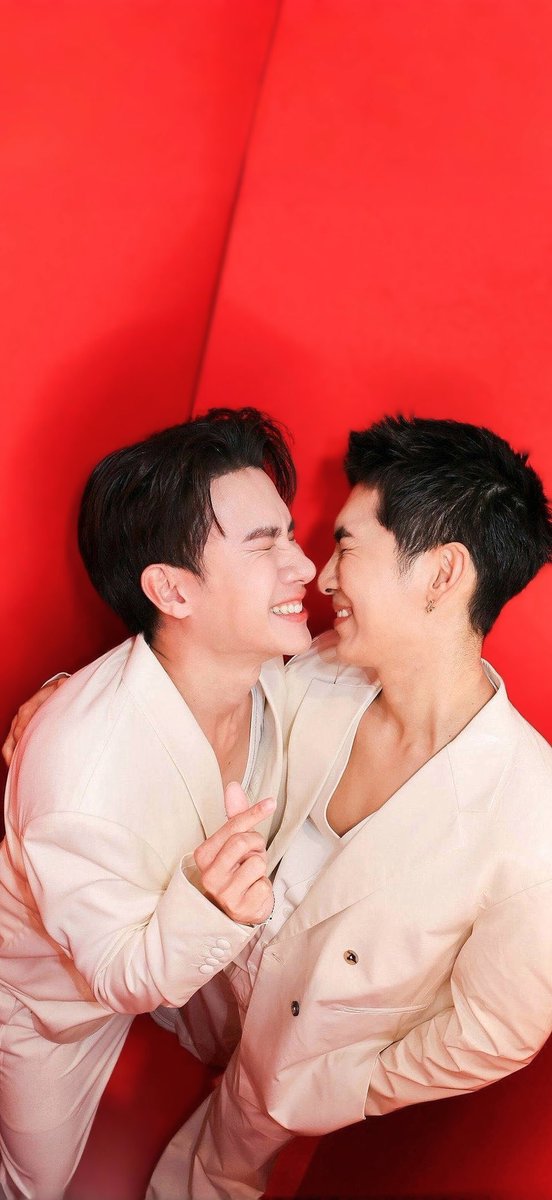 CinnamOuroad's tweet photo. Happy Pride Month  🥰 https://t.co/t4tgPPgV4x