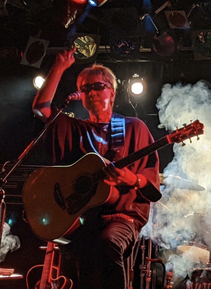 TetsuyaTakeuchi's tweet photo. 月が変わって6月。

望もうと望まなかろうと自分にとっての“新生活”がやってくる。

6月は誕生月。。。“シン・竹内哲也”に生まれ変わろう☺️✨ https://t.co/hA1YVFMIXj